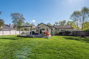 18 Evergreen Dr, Lincoln Park, NJ 07035 - Photo 41