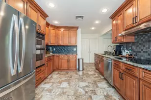 18 Evergreen Dr, Lincoln Park, NJ 07035 - Photo 13
