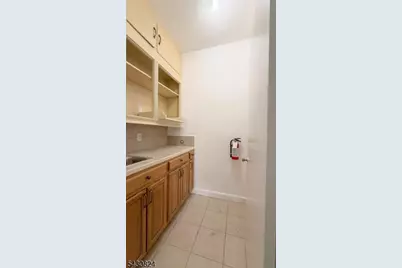155 Kilburn Pl, South Orange, NJ 07079 - Photo 15