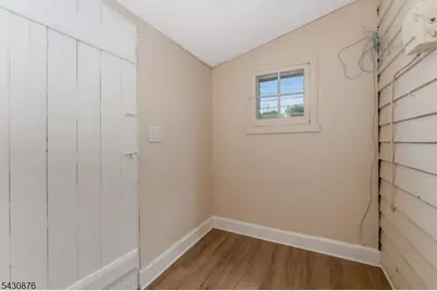 33 B Sergeantsville, Raritan Township, NJ 08822 - Photo 11