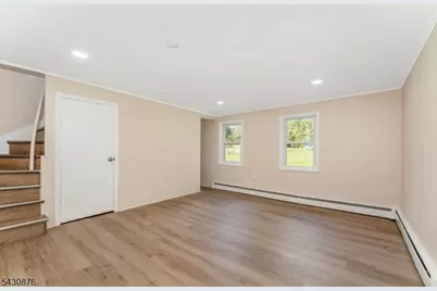 33 B Sergeantsville, Raritan Township, NJ 08822 - Photo 9