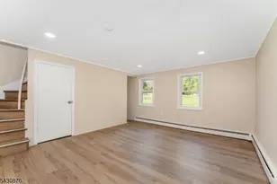 33 B Sergeantsville, Raritan Township, NJ 08822 - Photo 9
