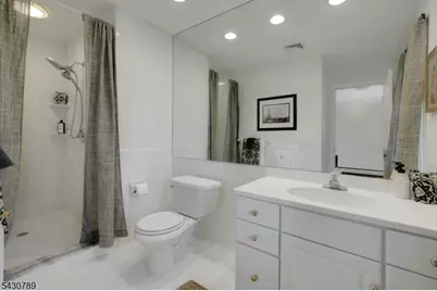 35 Ski Hill Dr, Bedminster Township, NJ 07921 - Photo 17