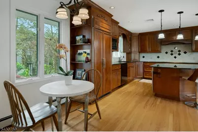 35 Ski Hill Dr, Bedminster Township, NJ 07921 - Photo 9