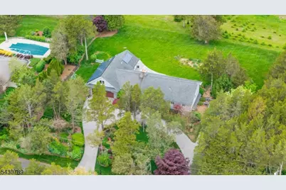 35 Ski Hill Dr, Bedminster Township, NJ 07921 - Photo 29