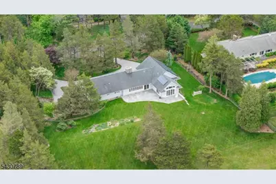 35 Ski Hill Dr, Bedminster Township, NJ 07921 - Photo 33