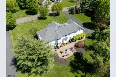 305 Charlton Ln, Branchburg Township, NJ 08853 - Photo 49