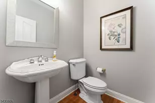 305 Charlton Ln, Branchburg Township, NJ 08853 - Photo 19