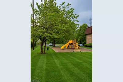 110 Keystone Ct #110A, Woodbridge Township, NJ 07095 - Photo 3