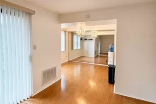 110 Keystone Ct, Woodbridge Township, NJ 07095 - Photo 13