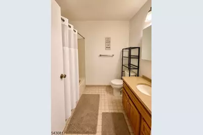 110 Keystone Ct #110A, Woodbridge Township, NJ 07095 - Photo 9