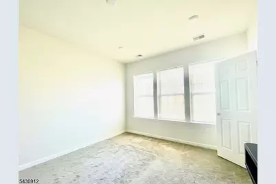 2 Gala Ct, Livingston, NJ 07039 - Photo 13