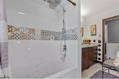 65 Miller Ave, Elmwood Park, NJ 07407 - Photo 15
