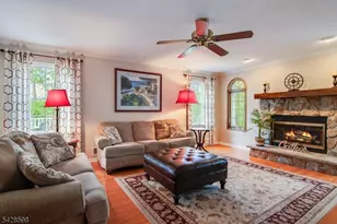 14 Chelsea Dr, Jefferson Township, NJ 07438 - Photo 15