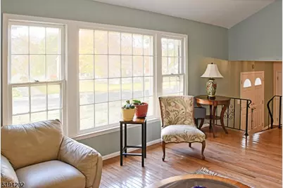 68 Meadowbrook Rd, Randolph Township, NJ 07869 - Photo 3