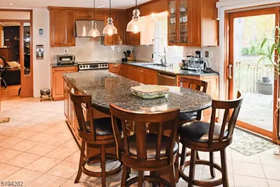 68 Meadowbrook Rd, Randolph Township, NJ 07869 - Photo 5