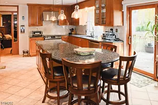 68 Meadowbrook Rd, Randolph Township, NJ 07869 - Photo 5