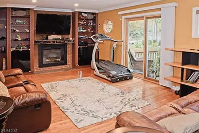 68 Meadowbrook Rd, Randolph Township, NJ 07869 - Photo 7