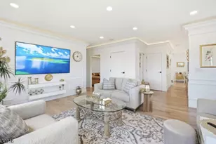 25 Mayfair Pl, Clifton, NJ 07013 - Photo 9