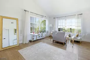 25 Mayfair Pl, Clifton, NJ 07013 - Photo 13