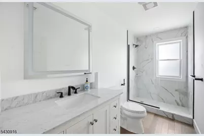 25 Mayfair Pl, Clifton, NJ 07013 - Photo 21