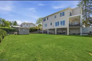 25 Mayfair Pl, Clifton, NJ 07013 - Photo 29