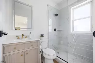 25 Mayfair Pl, Clifton, NJ 07013 - Photo 17
