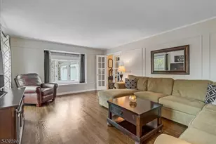 7 Heritage Dr, Sparta Township, NJ 07871 - Photo 7