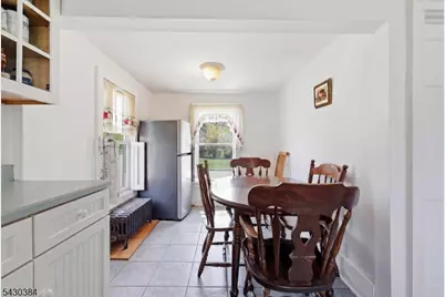 138 Bartley Rd, Washington Township, NJ 07853 - Photo 5