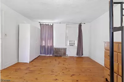 138 Bartley Rd, Washington Township, NJ 07853 - Photo 11