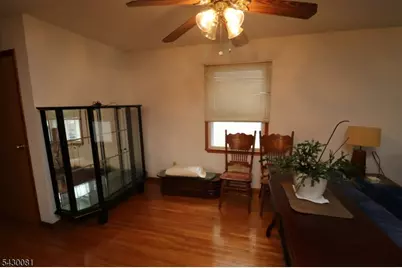 13-15 Garibaldi Ave, Newark, NJ 07114 - Photo 17