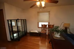 13-15 Garibaldi Ave, Newark, NJ 07114 - Photo 17