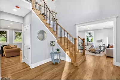 1395 Washington Valley Rd, Bridgewater, NJ 08807 - Photo 3