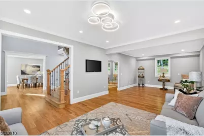1395 Washington Valley Rd, Bridgewater, NJ 08807 - Photo 7
