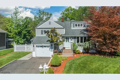 25 Meadow Dr, Little Falls Township, NJ 07424 - Photo 3