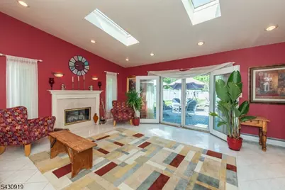 25 Meadow Dr, Little Falls Township, NJ 07424 - Photo 23
