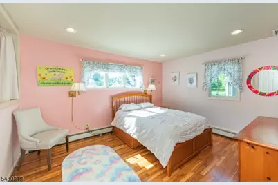 25 Meadow Dr, Little Falls Township, NJ 07424 - Photo 15