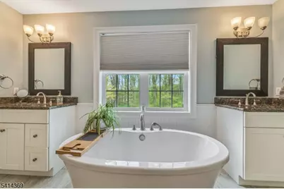 40 Quakertown Rd, Franklin Township, NJ 08867 - Photo 33