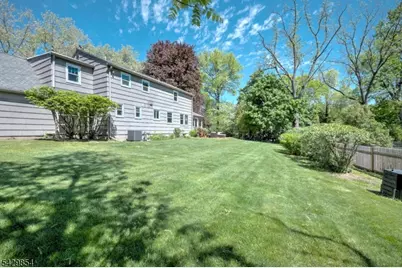 36 Beverly Rd, Madison, NJ 07940 - Photo 7