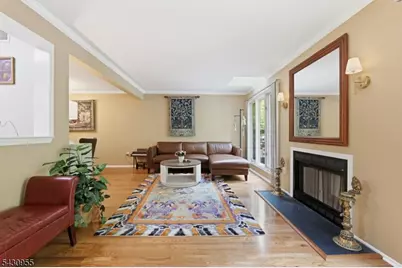 34 Edgefield Dr, Parsippany, NJ 07950 - Photo 17