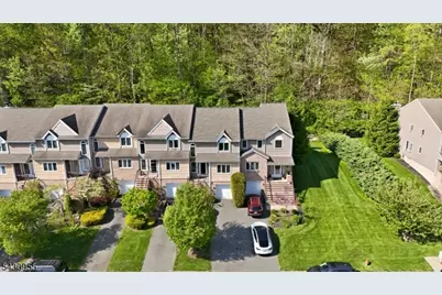 34 Edgefield Dr, Parsippany, NJ 07950 - Photo 37