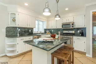14 Fox Run, North Caldwell, NJ 07006 - Photo 9