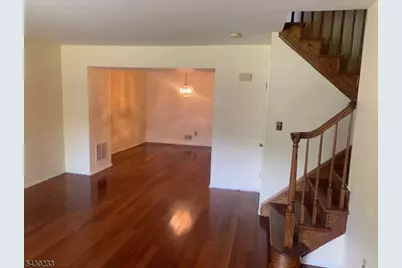 4 Wareham Ct, Scotch Plains Township, NJ 07076 - Photo 11