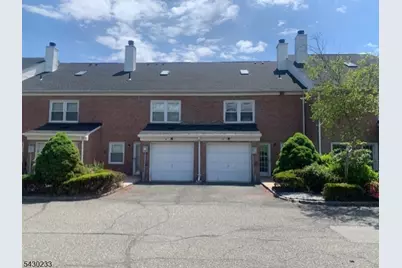 4 Wareham Ct, Scotch Plains Township, NJ 07076 - Photo 5