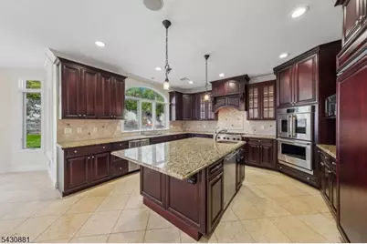 14 Oshaughnessy Lane, Closter, NJ 07624 - Photo 11