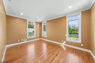 14 Oshaughnessy Lane, Closter, NJ 07624 - Photo 15