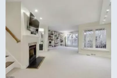 4 Murray Hill Mnr, New Providence, NJ 07974 - Photo 7