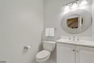 4 Murray Hill Manor, New Providence, NJ 07974 - Photo 11