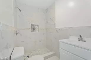 226 N Clinton St, East Orange, NJ 07017 - Photo 21