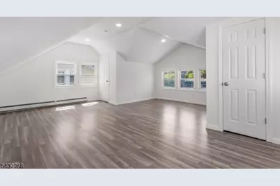 226 N Clinton St #2, East Orange, NJ 07017 - Photo 27